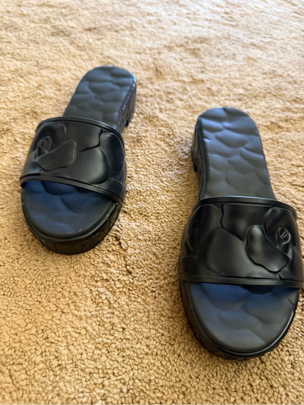 Valentino Garavani Black Floral Print Slide Sandal